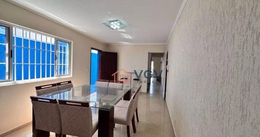 Sobrado com 3 dormitórios à venda, 179 m² por R$ 745.000,00 - Jabaquara - São Paulo/SP
