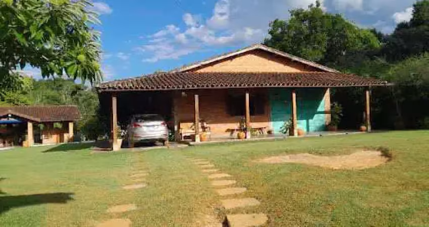 Sítio com 3 dormitórios à venda, 16000 m² por R$ 1.320.000,00 - Caucaia do Alto - Cotia/SP