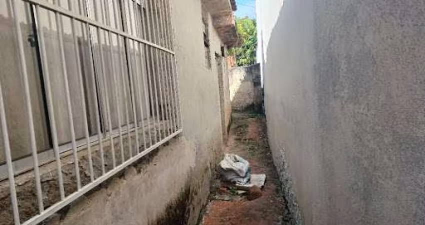 Casa com 4 dormitórios à venda, 442 m² por R$ 700.000,00 - Jardim da Pedreira - São Paulo/SP