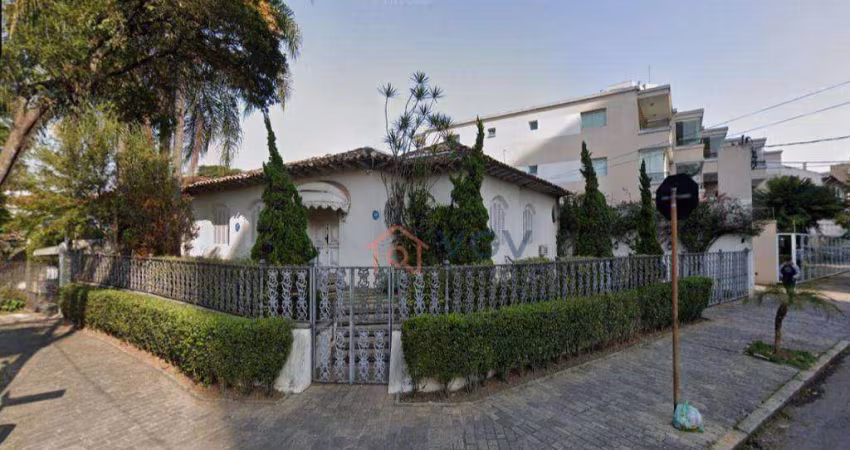 Casa com 3 dormitórios, quintal, jardim,  para alugar, 216 m² - Aclimação - São Paulo/SP