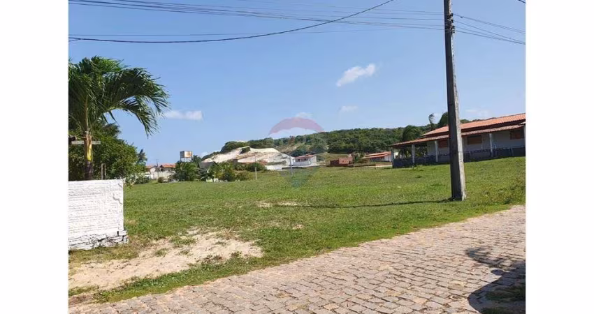 Terreno com 1800m2 à Venda na Praia de Barreta - Nísia Floresta Valor: R$ 150.000,00