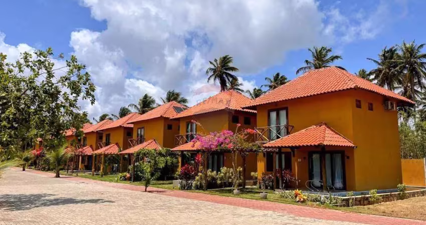 Casa mobiliada de 3 quartos a venda em condomínio beira mar