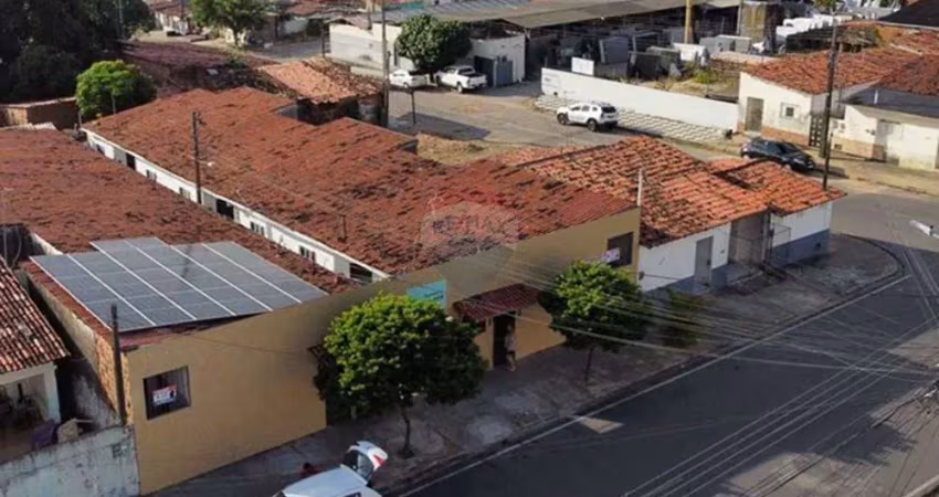 Predio de kitnets e a apartamentos em Emaus.