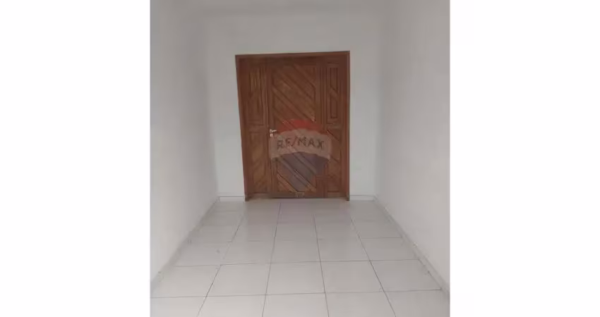 Excelente Oportunidade: Duplex Versátil no Bairro Comercial Privilegiado - Alecrim