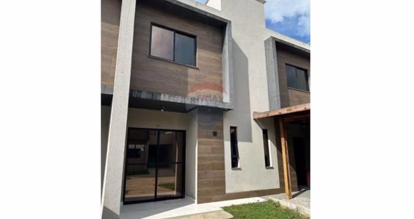Locação de Casa Duplex no Condomínio Porto Boulevard III