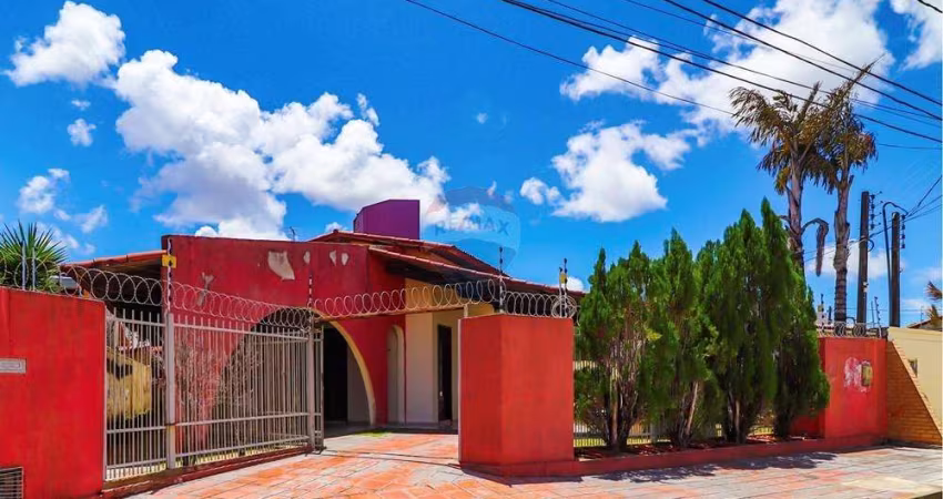 Casa 3 Quartos a Venda na Av. Abel Cabral em Nova Parnamirim