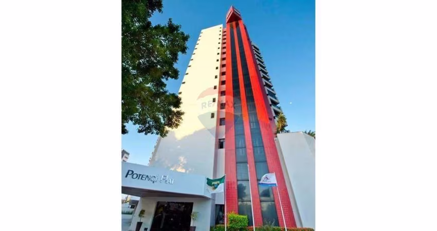 Flat Reformado em Potengi Flats - Petrópolis