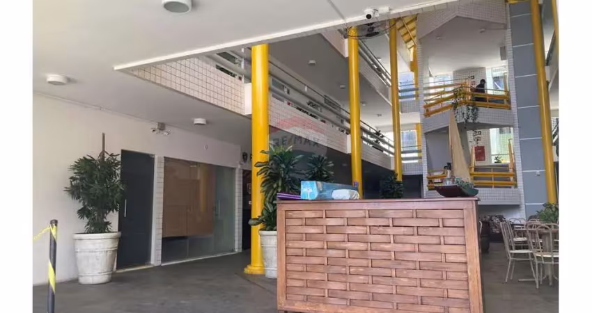 SALA 204 PARA LOCAÇÃO COMERCIAL 24m²/ NO PONTA NEGRA CENTER