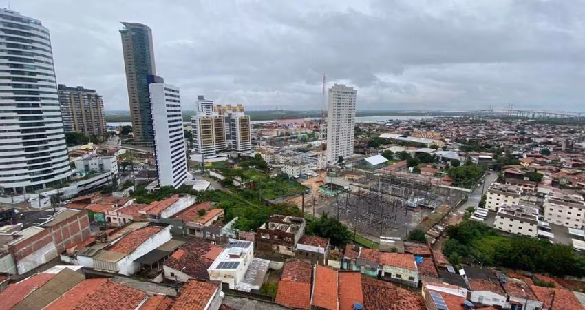 Oportunidade! Apartamento de 95m2, Vista Mar e Rio, em Petrópolis por R$ 270 mil!