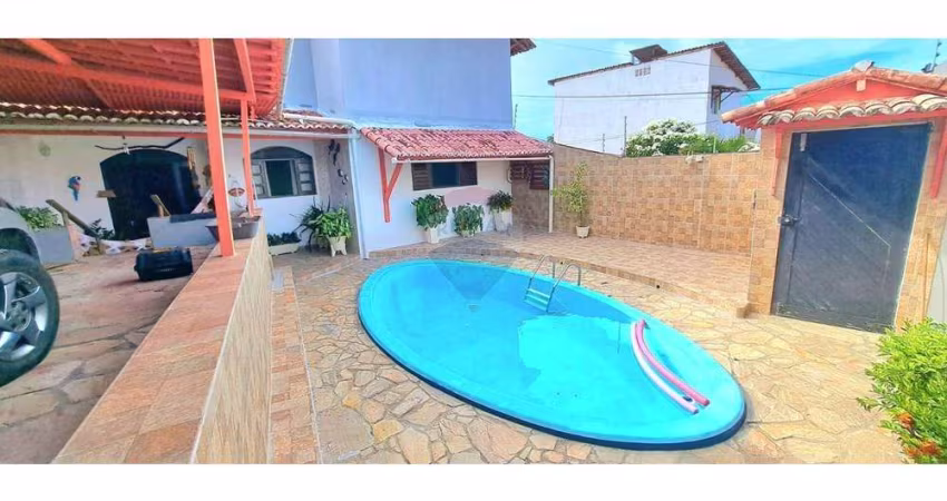 Luxuosa Casa 7 quartos em Ponta Negra sendo três kit net