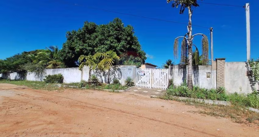 terreno  com escritura publica e  2000m² com casa em pium,  em uma área que está em pleno desenvolvimento.
