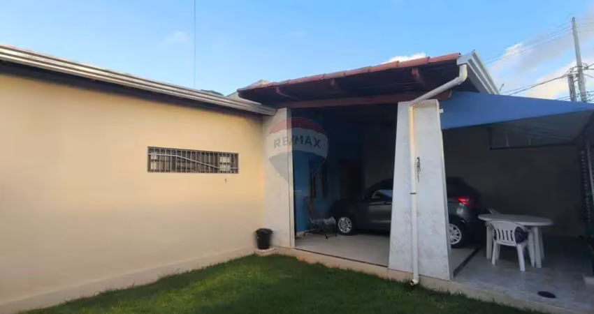 Vendo casa em emaús – parnamirim/rn! muito conservada, com 2 quartos, sendo 1 suíte.