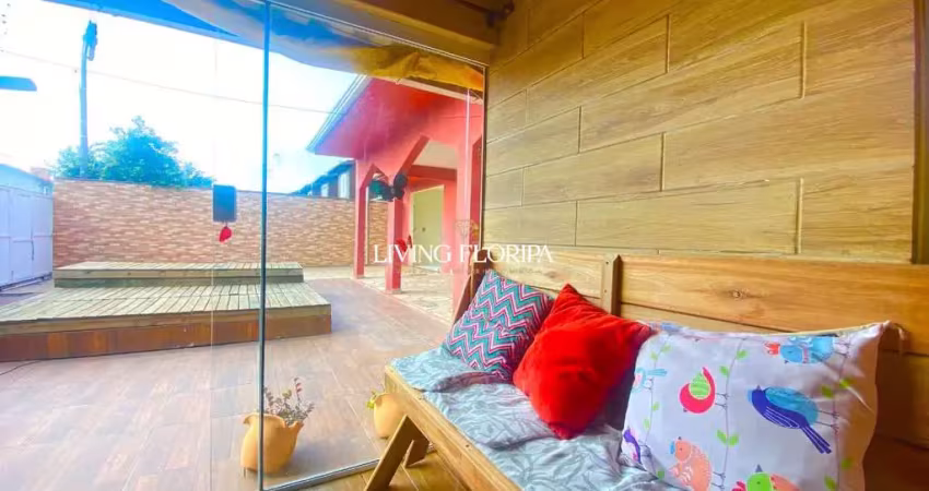 Casa com 3 quartos à venda na Rua Fidélis Govoni, 390, Campeche, Florianópolis