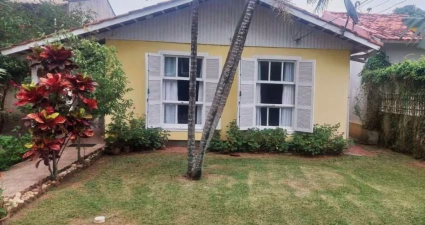 Casa com 3 quartos à venda na Servidão Ilha das Flores, 89, Campeche, Florianópolis