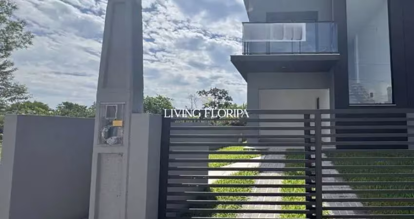 Casa com 3 quartos à venda na Doutor Cláudio Américo Prates, 4, Campeche, Florianópolis