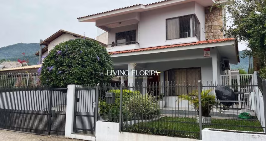 Casa com 4 quartos à venda na Rua Itapeva, 29, Itacorubi, Florianópolis