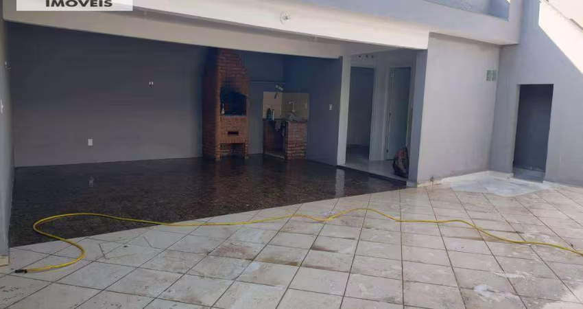 Casa à venda, 137 m² por R$ 650.000,00 - Vila Adelina - Suzano/SP