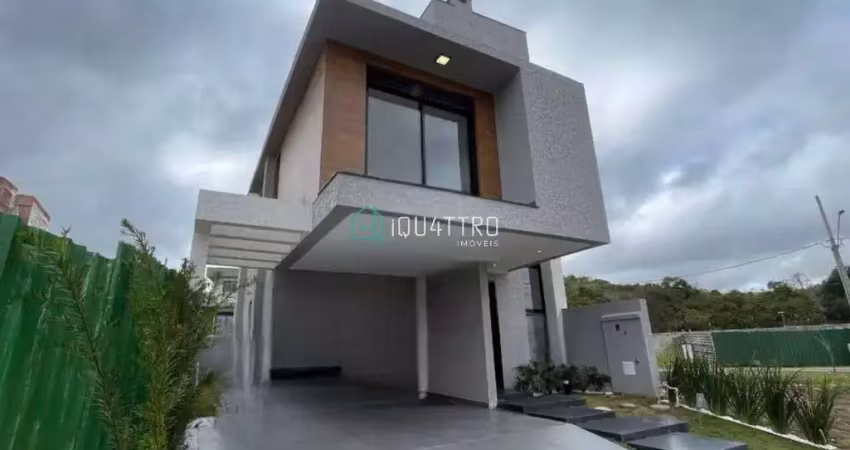 Casa em condomínio fechado com 3 quartos à venda na Rua Irma Schreiner Maran, 503, Santa Cândida, Curitiba