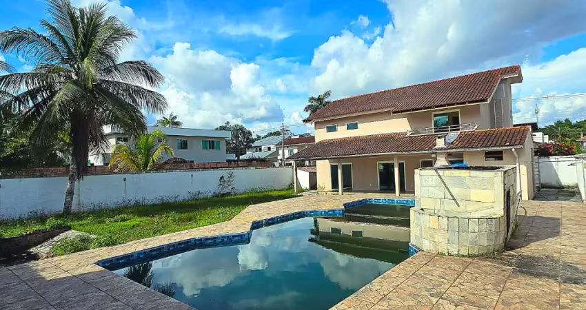 Casa Com Piscina na Ponta Negra!