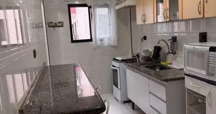 Apartamento 1 dormitório com sacada , 300 mts do mar . ocian
