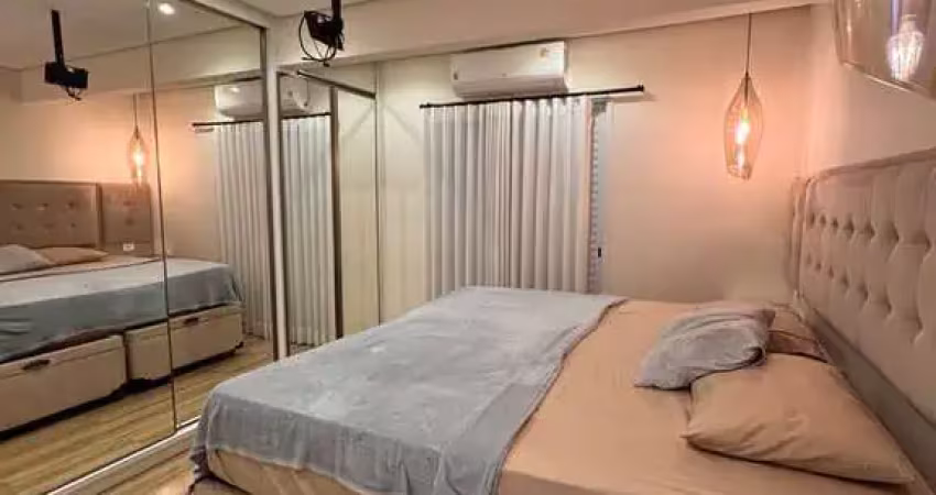 Apartamento 3 dormitórios alto padrão . 153 mts de área útil .