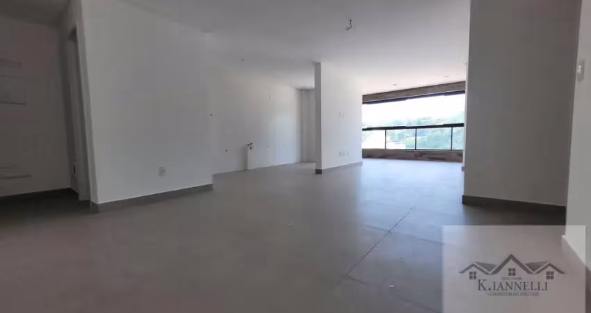 Apartamento alto padrão no canto do forte com lazer completo