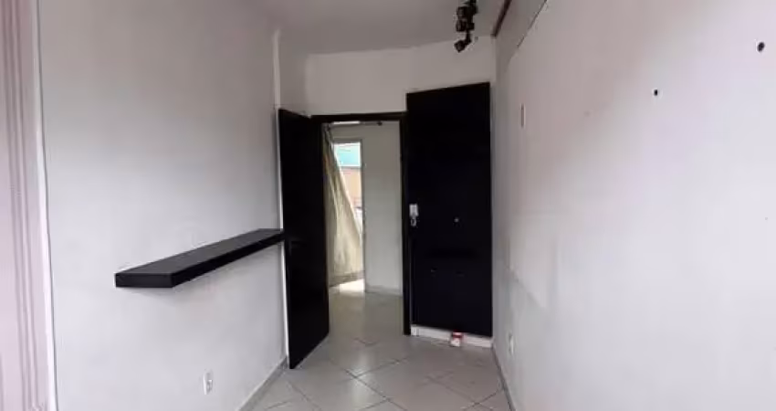 Alugo apartamento 2 dormitórios semi mobiliado. boqueirão/ praia grande sp.