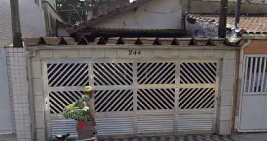 Boqueirão - casa ampla com churrasqueira e 2 dormitórios - locação