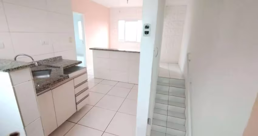 Casa em condomínio fechado com 2 quartos à venda no Jardim Samambaia, Praia Grande 