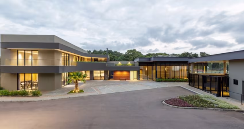 Terreno em Condomínio com 303m² privativos, no Barigui, Curitiba - PR