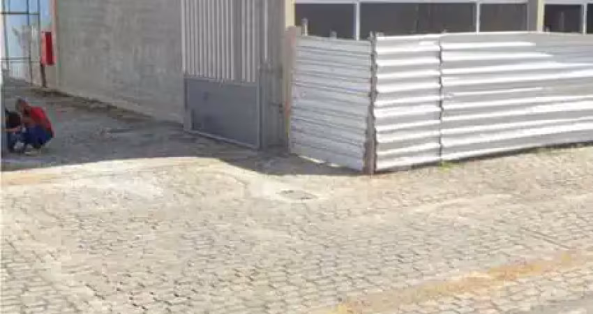 Barracão / Galpão / Depósito para alugar no Buraquinho, Lauro de Freitas 