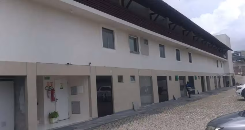 Ponto comercial com 1 sala à venda na Rua Maria Teixeira de Carvalho, 145, Pitangueiras, Lauro de Freitas