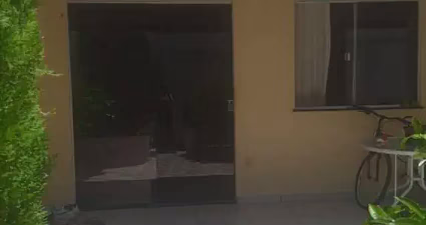 EXCELENTE VILLAGE DE 3/4  COM VARANDA