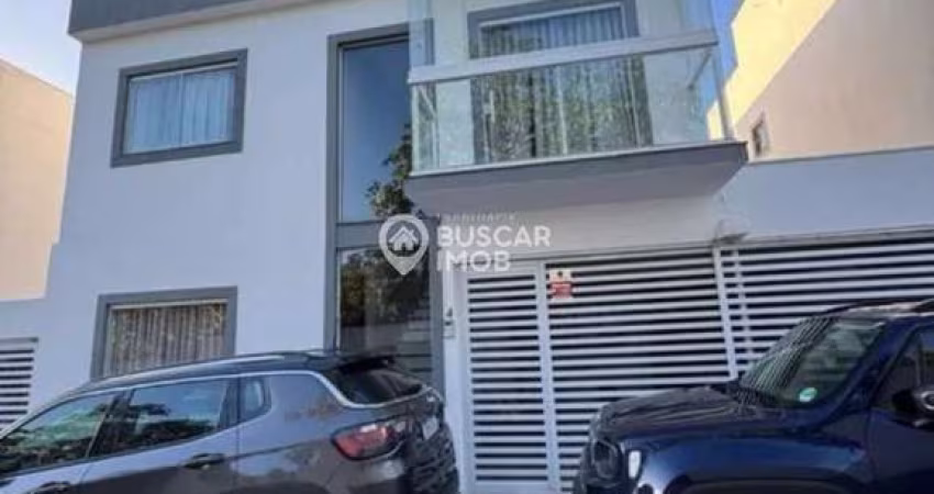 CASA COM  SUÍTES NO MIRAGEM