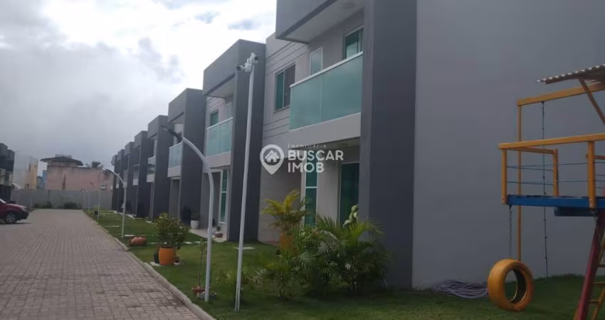 Vilage com 3 suítes em Ipitanga