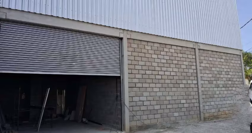 Barracão / Galpão / Depósito para alugar na Rua Miguel Valfredo, Caji, Lauro de Freitas