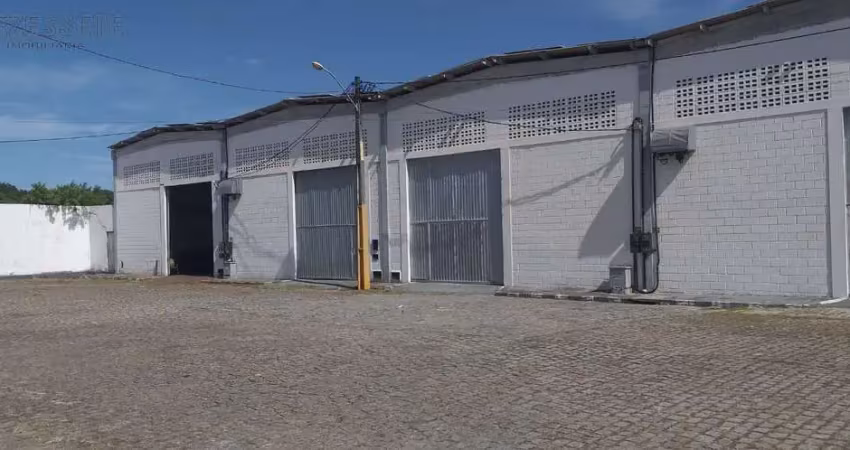Barracão / Galpão / Depósito para alugar na RUA FRANCISCO DRUMOND, S/N, Cascalheira, Camaçari