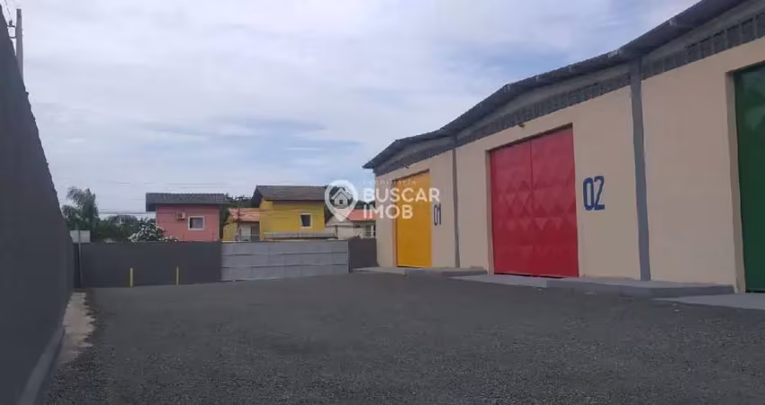 Barracão / Galpão / Depósito com 1 sala para alugar na Rua Sucupió, Abrantes, Camaçari