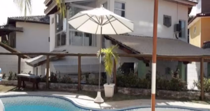 Casa com 4 quartos à venda na Rua Priscila B Dutra, Buraquinho, Lauro de Freitas