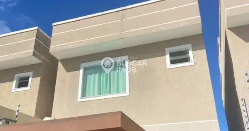 Casa em condomínio fechado com 4 quartos à venda na Rua Eraldo Barbosa, Pitangueiras, Lauro de Freitas