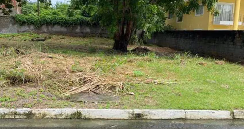 Terreno em condomínio fechado à venda na Rua Santo Antônio, Portão, Lauro de Freitas