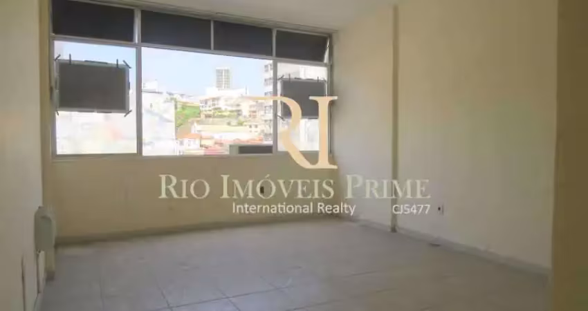 Sala comercial com 1 sala à venda na Rua Sacadura Cabral, Saúde, Rio de Janeiro