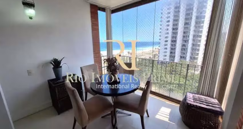 Flat com 2 quartos à venda na Avenida Lúcio Costa, Barra da Tijuca, Rio de Janeiro