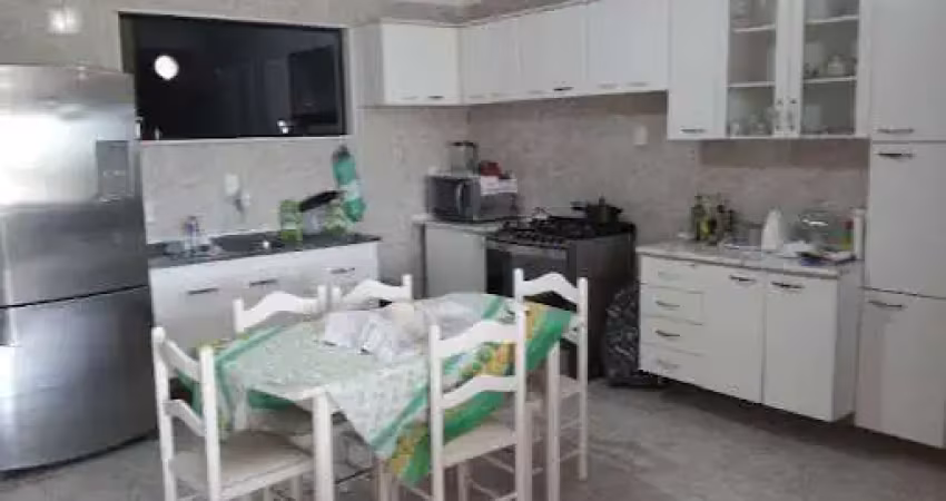 Casa com 3 dormitórios à venda, 178 m² por R$ 572.000,00 - Jardim Camila - Mauá/SP