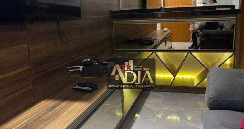 Apartamento com 2 dormitórios à venda, 45 m² por R$ 300.000,00 - Vila Junqueira - Santo André/SP