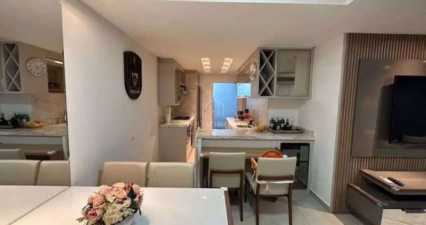 Casa com 2 quartos à venda no Rio Pequeno, Camboriú 