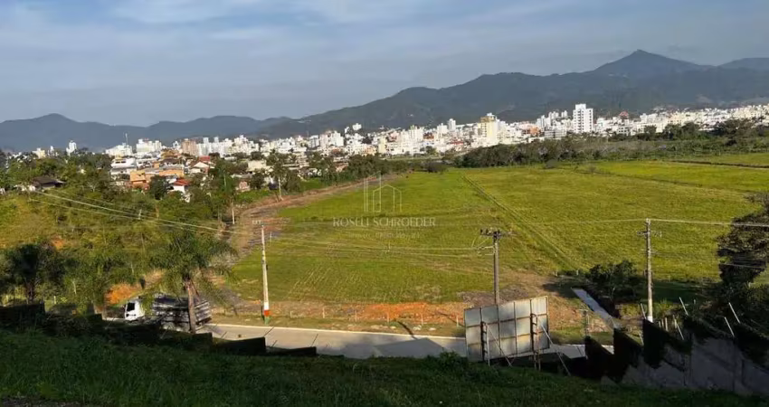 Terreno à venda no Rio do Meio, Camboriú 