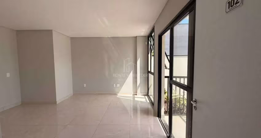 Apartamento térreo com suíte no bairro rio pequeno!
