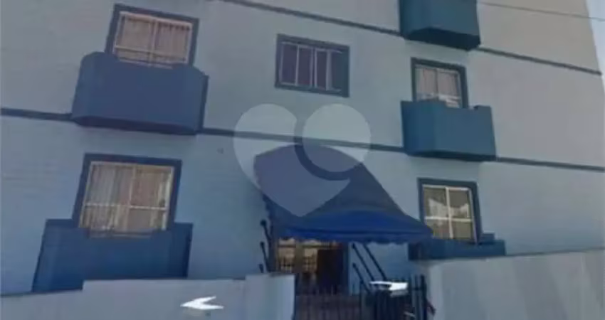 Apartamento com 2 quartos à venda em Jardim Saira - SP