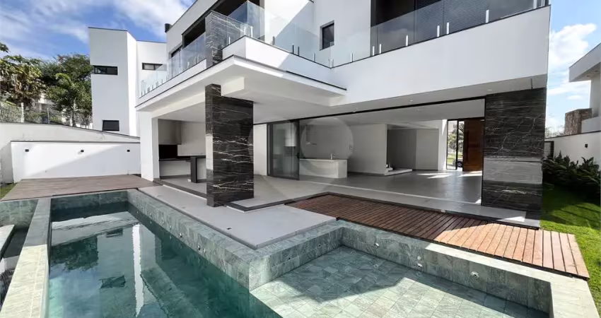 Casa  à venda com 3 quartos, sendo 3 suítes,  no condomínio alphaville nova esplanada 1, votorantim - sp